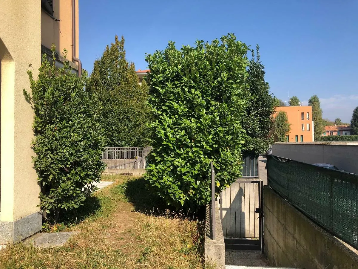 Casa Roma Lägenhet Turate